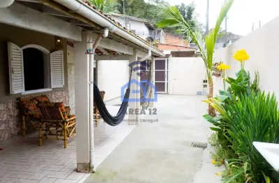 Charmosa casa com edícula à venda no bairro do sumaré em caraguatatuba, sp