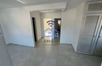 Casa com 2 quartos para alugar no Sumaré, Caraguatatuba 