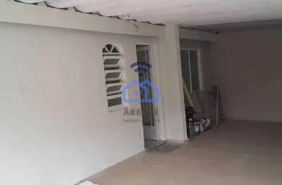 Casa com 2 quartos para alugar no Sumaré, Caraguatatuba 