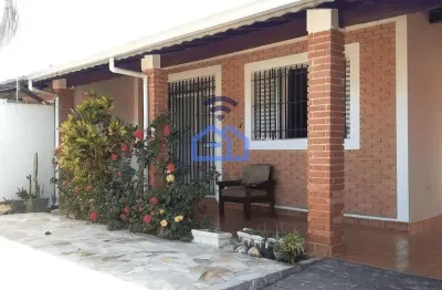 Casa com 3 quartos à venda no Centro, Caraguatatuba 