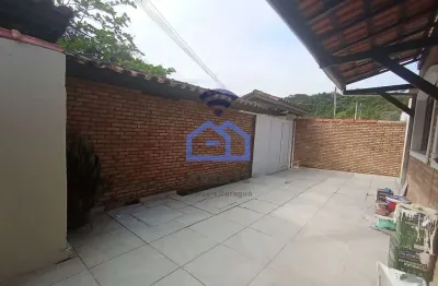 Casa com 5 quartos à venda na Praia da Cocanha, Caraguatatuba 