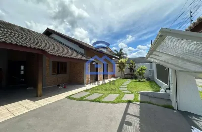 Casa à venda com 3 dormitórios a apenas 100 metros da praia do indaiá – um dos bairros mais nobres