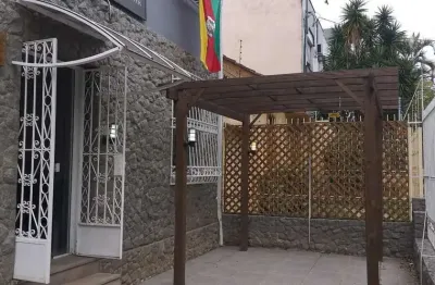 Casa para venda em porto alegre, menino deus, 4 dormitórios, 1 suíte, 4 banheiros, 2 vagas