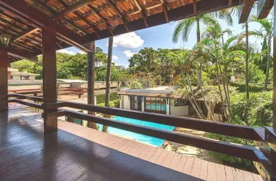 Casa deliciosa no alto de pinheiros com 4 dorm e piscina, próxima ao parque villa lobos