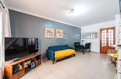 Casa com 3 quartos à venda na Rua Maria Teresinha D'Abril, 54, Vila Marari, São Paulo