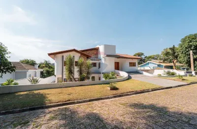 Condomínio village scorpios ii, cajamar , maravilhosa casa tríplex   em meio a total natureza