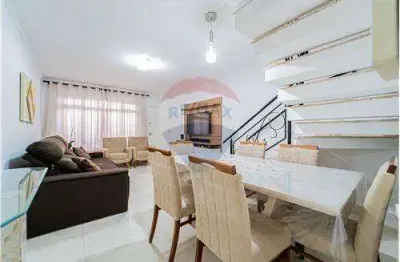 Casa com 2 quartos para alugar no Jardim Aeroporto, São Paulo 