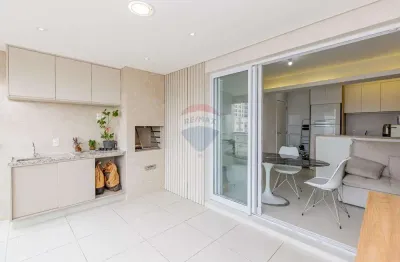 Apartamento reformado no coração da vila mascote com 2 vagas de garagem