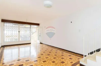 Excelente Oportunidade, Sobrado com 129m², 03 Dorms e 03 vagas à Venda na Vila Anglo Brasileira