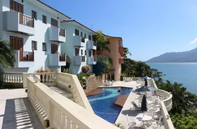 Lindo apartamento de 79m², com vista para o mar, oferecendo 2 dormitórios (sendo 1 suíte), sala, cozinha, 1 vaga de garagem e área de lazer completo