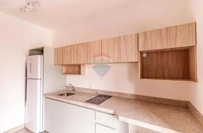 Excelente studio penthouse com 50m2 no melhor da república!!