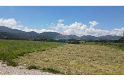 Oportunidade em joanopolis,lote de 1000 m² , à dois minutos da represa, vista para as montanhas.