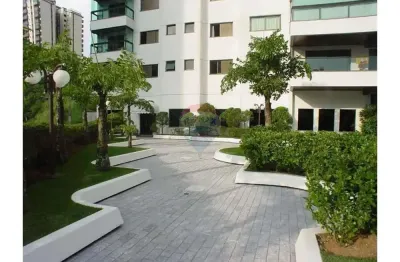 Apartamento de Alto Padrão no Condomínio Edifício Villa Reale, Vila Suzana