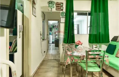Seu passaporte para a vida central: apartamento de 47m² no coração da liberdade!