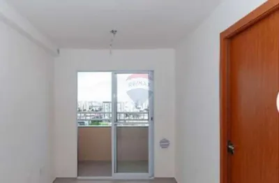 Apartamento de 38m , 2 dormitórios,  para locação perto de estação!