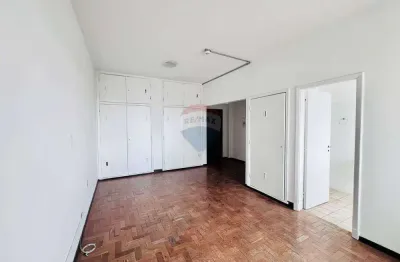 Sala comercial para alugar na Largo do Paissandu, 72, Santa Ifigênia, São Paulo