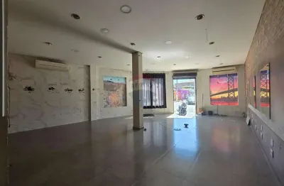 Salão Comercial de Esquina Avenida Elísio Cordeiro de Siqueira