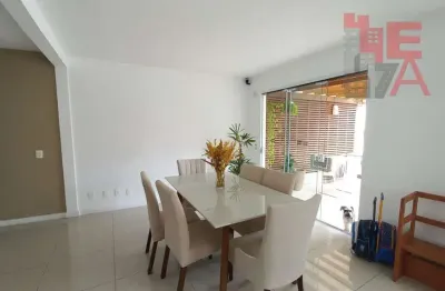 Casa com 3 quartos à venda no Canto, Florianópolis 