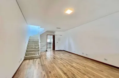 Sobrado de luxo na vila romano: 3 quartos, 3 suítes, 4 banheiros, 2 vagas de garagem, 134m² em são paulo-sp.