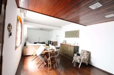 Casa com 3 quartos à venda na Rua Arthur Baptistucci, --, Vila Santo Estéfano, São Paulo