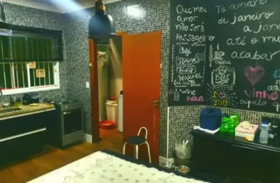 Sobrado à venda no jardim umuarama com 165m² 3 dormitórios 1 suíte 3 banheiros 2 vagas