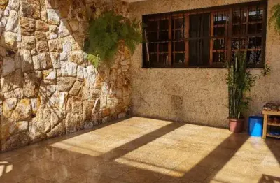 Casa com 3 quartos à venda na Rua Leonídio Porcionato, --, Parque Tomas Saraiva, São Paulo