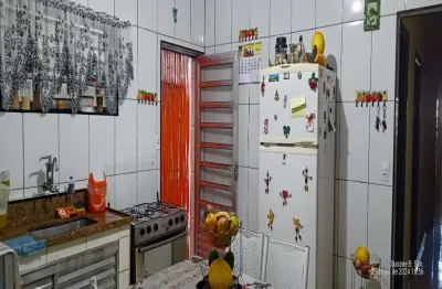 Casa com 2 quartos à venda na Rua Dona Amélia Martins, --, Cidade Martins, Guarulhos