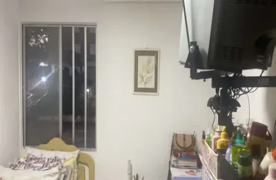 Apartamento à venda em São Paulo - Jardim Umuarama no Condomínio Condomínio Minas Gerais com 70 m² 2 dormitórios 2 banheiros 1 vaga