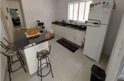 Sobrado a venda 163m, 3 dormitórios, 1 suíte, 2 vagas - jardim adriana