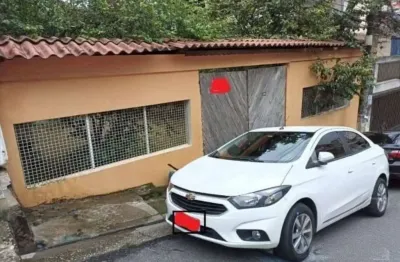 Casa à venda em são bernardo do campo-sp, bairro taboão: 2 quartos, 2 banheiros, 6 vagas, 253m² de área!