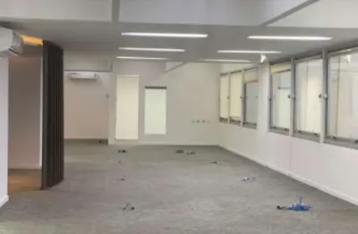 Sala comercial para alugar na Avenida das Nações Unidas, --, Vila Gertrudes, São Paulo