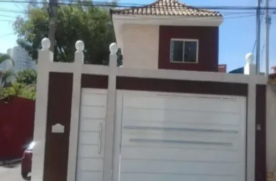 Casa à venda na Vila Guarani (Z Sul) com 220m² 2 dormitórios 1 suíte 3 banheiros 2 vagas