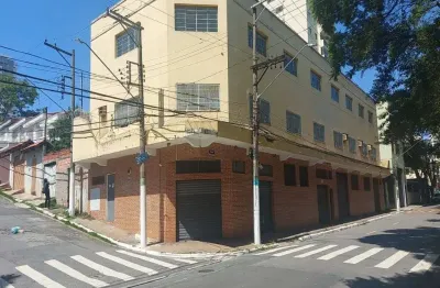 Prédio para alugar na Rua Soares de Avellar, --, Vila Monte Alegre, São Paulo