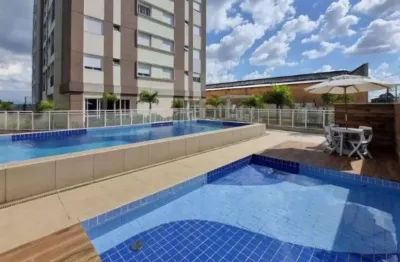 Apartamento - 2 dorms, varanda fechada vidro, vista fazendinha!
