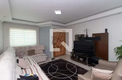 Casa com 3 quartos à venda na Rua Irmã Emerenciana, --, Vila Constança, São Paulo