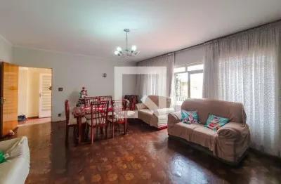 Casa com 3 quartos à venda na Rua Maranjaí, --, Cambuci, São Paulo