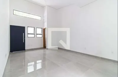 Casa com 3 quartos à venda na Rua Riga, --, Sacomã, São Paulo