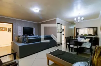 Casa com 3 quartos à venda na Rua Domingos Giorgetti, --, Vila das Mercês, São Paulo