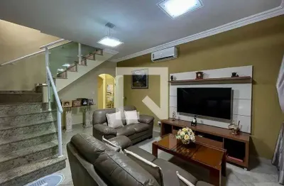 Casa com 3 quartos à venda na Rua Frei Gaspar de Deus, --, Vila Amália, São Paulo