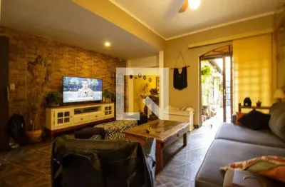 Casa com 2 quartos à venda na Rua Luís Gama, --, Cambuci, São Paulo