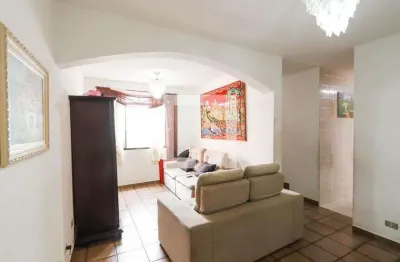 Casa com 3 quartos à venda na Rua Dirce Rodrigues, --, Vila Diva, São Paulo