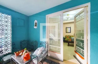 Casa com 5 quartos à venda na Rua Crisólita, --, Cambuci, São Paulo