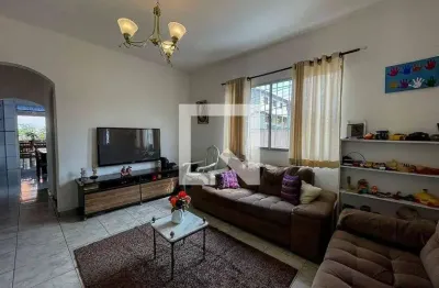 Casa com 2 quartos à venda na Rua Diogo Bernardes, --, Vila Dionisia, São Paulo