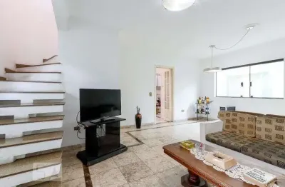 Casa com 3 quartos à venda na Rua Major Turíbio Moraes, --, Vila Constança, São Paulo