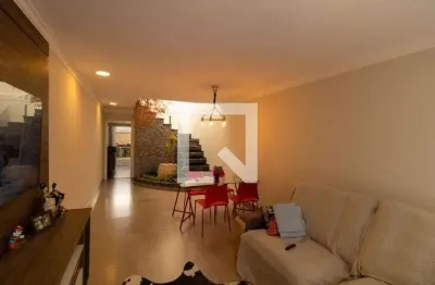 Casa com 3 quartos à venda na Rua Júlio Rinaldi, --, Vila Ré, São Paulo