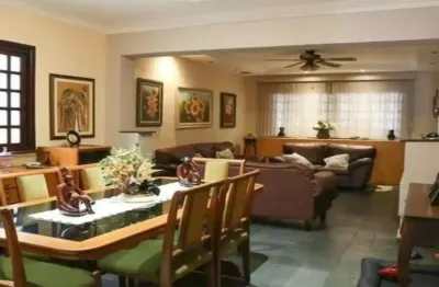 Casa com 4 quartos à venda na Rua Georgina de Albuquerque, --, Parque Jabaquara, São Paulo