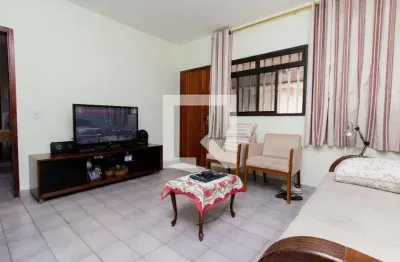 Casa à venda - ermelino matarazzo, 2 quartos,  380 m2