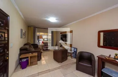 Casa com 3 quartos à venda na Rua Professora Ernestina Loureiro de Miranda, --, Ponte Rasa, São Paulo