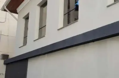 Sobrado comercial com 13 salas para locação em pinheiros