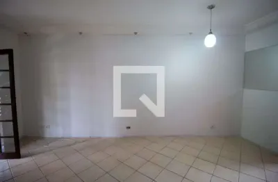 Casa com 2 quartos à venda na Avenida Francisco Tranchesi, --, Vila Carmosina, São Paulo